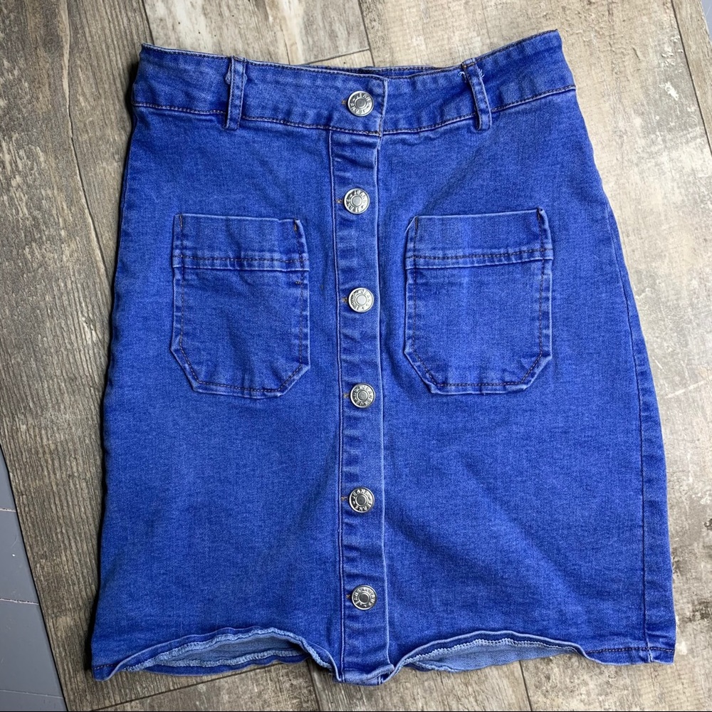 🌈6/$10 Stretchy Denim Skirt